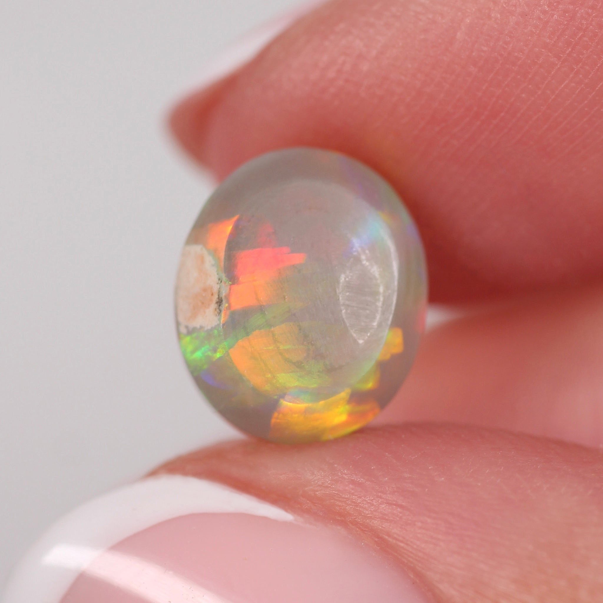 2.66ct Dark Opal - 9.4 x 8.4 x 5.2mm