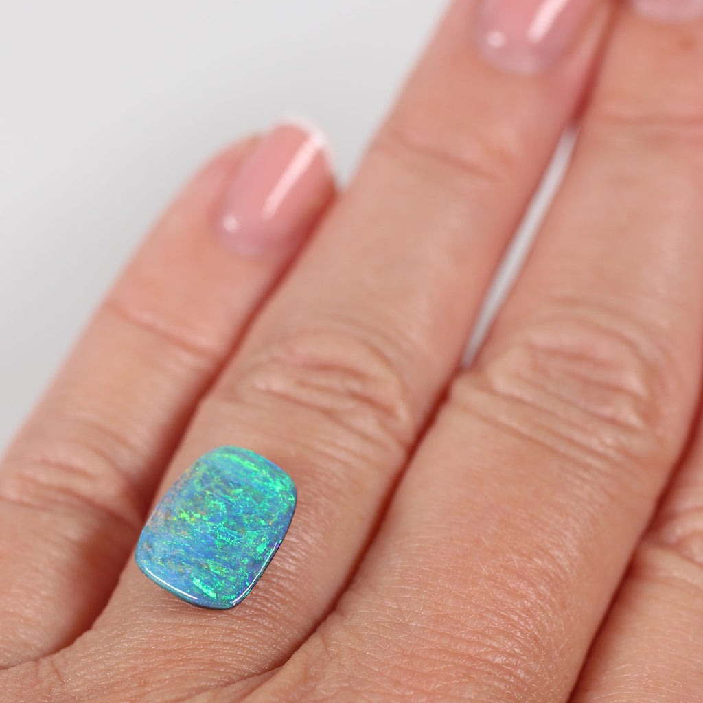 3.76ct Boulder opal - 12.44 x 9.85 x 3.06mm