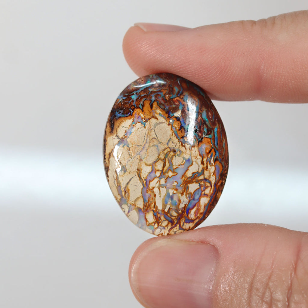 34.6ct Australian boulder matrix shown for size comparison