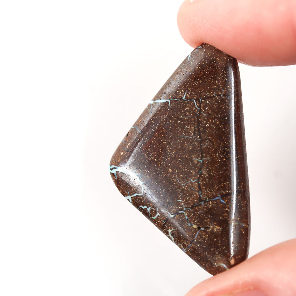 Boulder matrix alternate angle showing boulder matrix play
