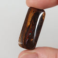 Natural boulder matrix from Australia, 30.97ct with bright multicolour flash