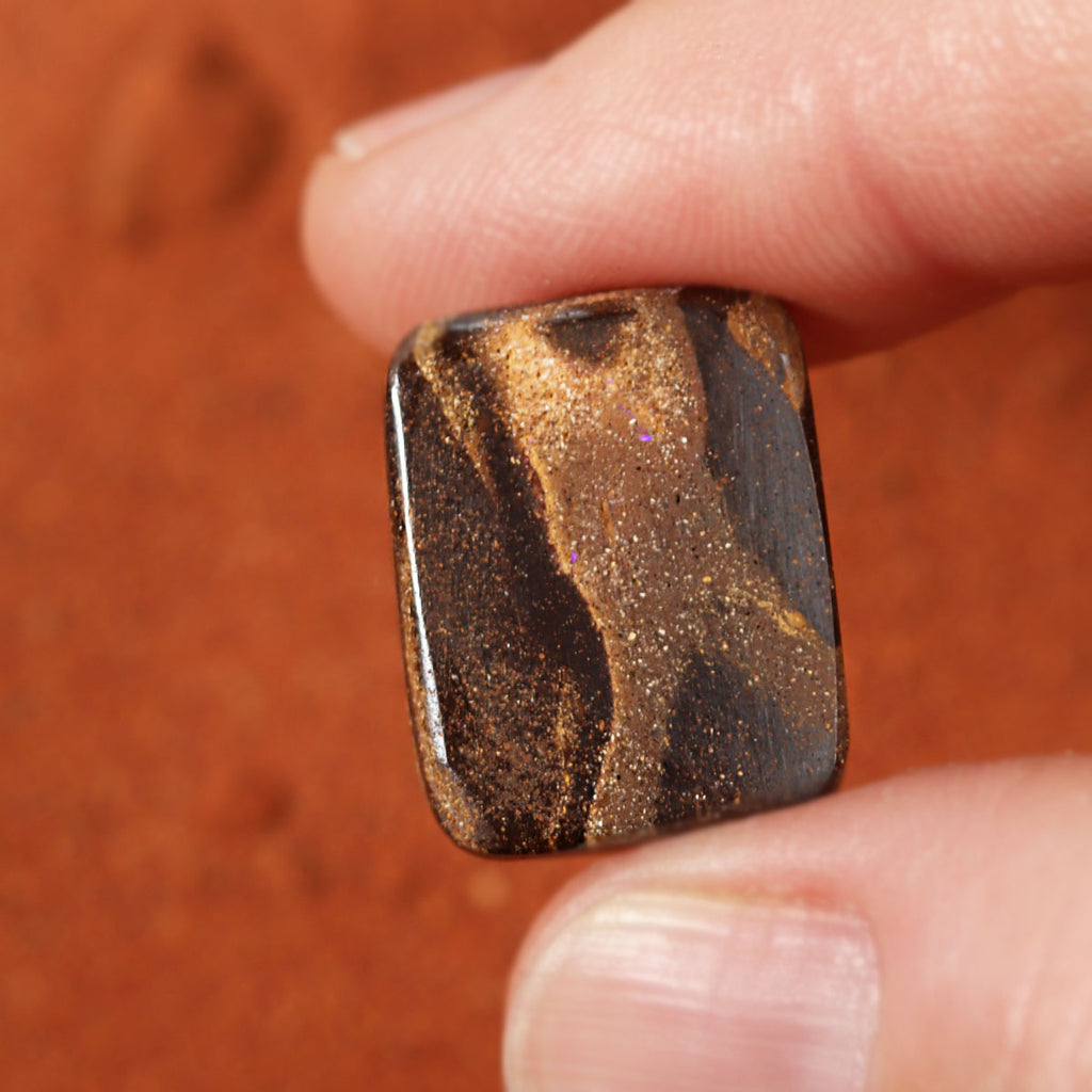 Extra view of Australian boulder matrix with purple flash