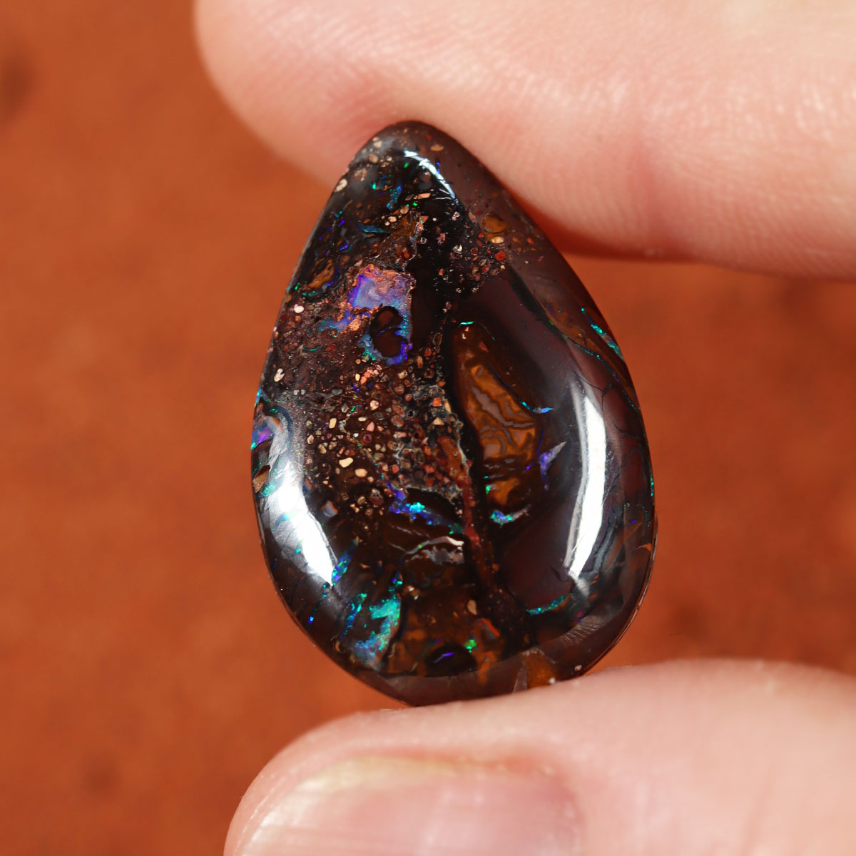 Pattern detail showing boulder matrix on 15.2ct boulder matrix