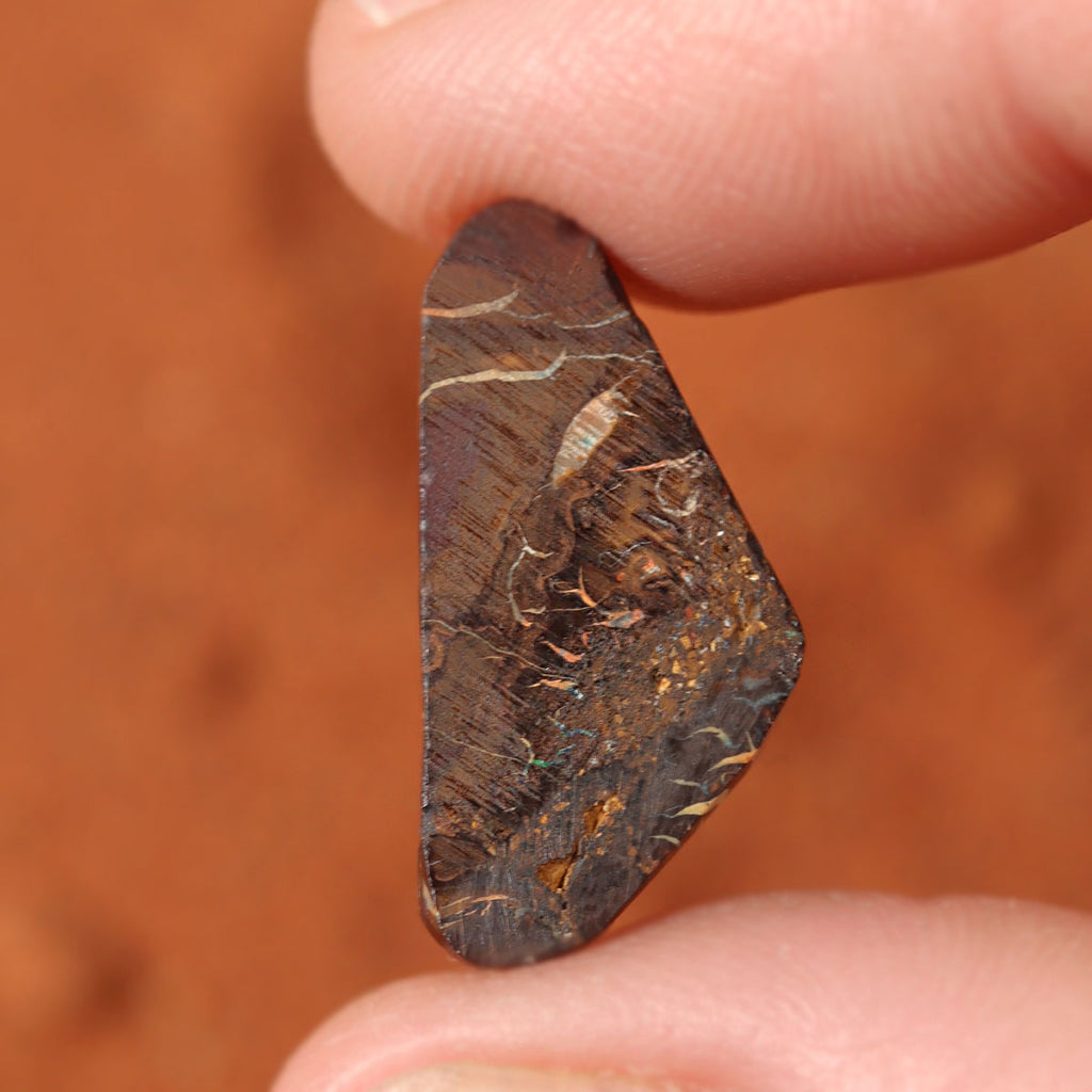 Boulder matrix under direct light showing soft boulder matrix