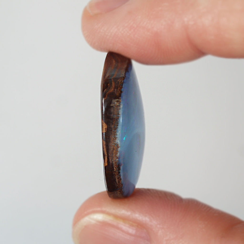 Size reference of 21.53ct boulder opal cabochon