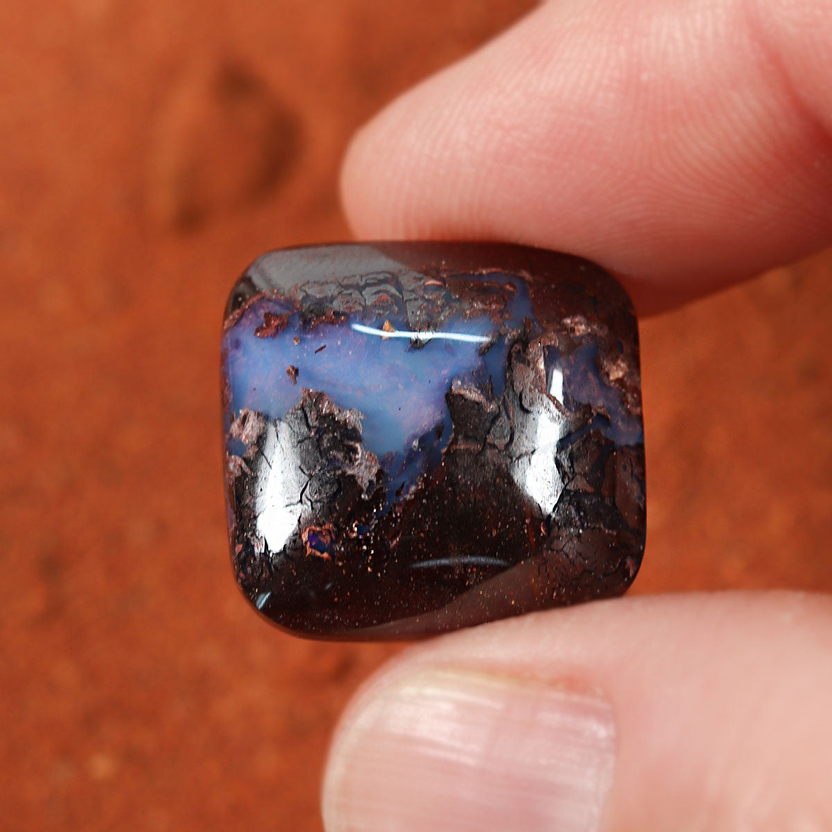 Close detail of boulder matrix pattern on boulder opal