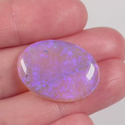 18.44ct Crystal Opal - 19 x 26.3 x 5.3 mm