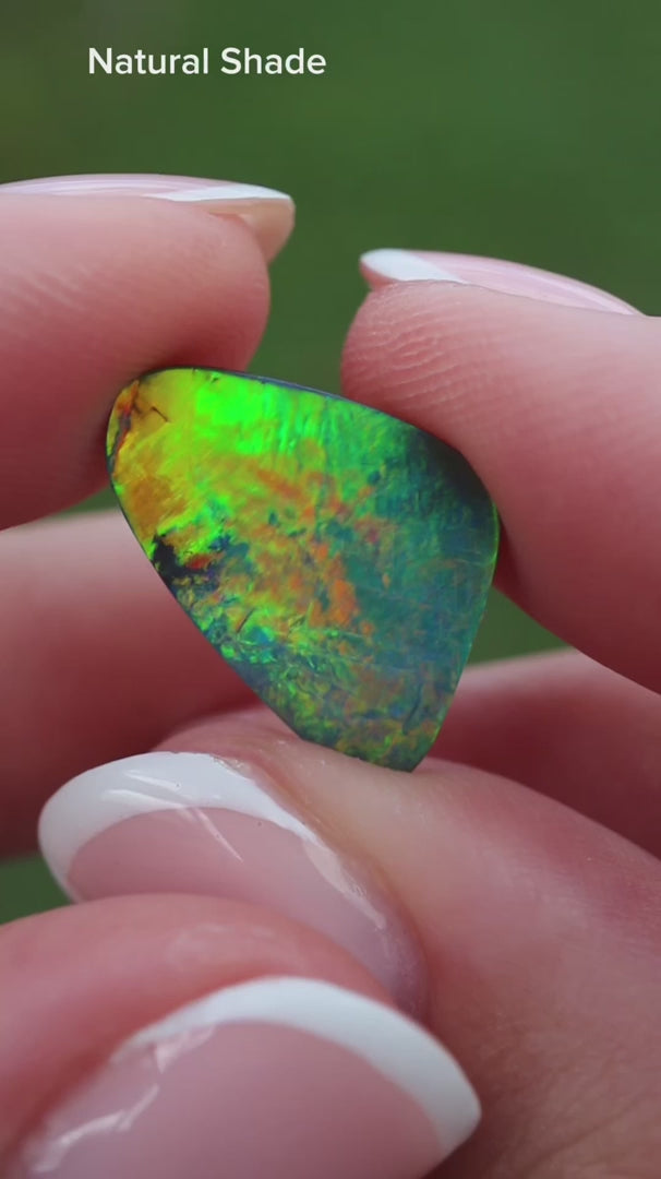 6.89ct Boulder Opal - 17.1 x 11.4 x 4.3mm