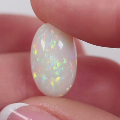 6.33ct Light Opal - 10 x 17 x 6mm