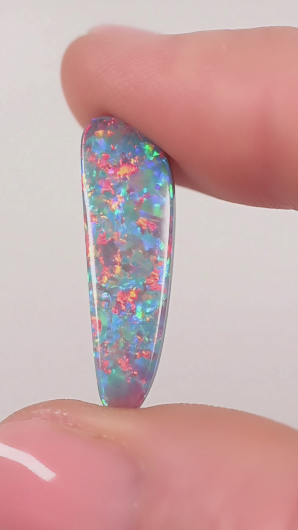 6.65 ct Black Opal - 25.5 x 7.8 x 5.2 mm