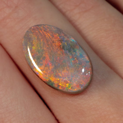 8.90ct Large Dark Opal - 13 x 20 x 5mm