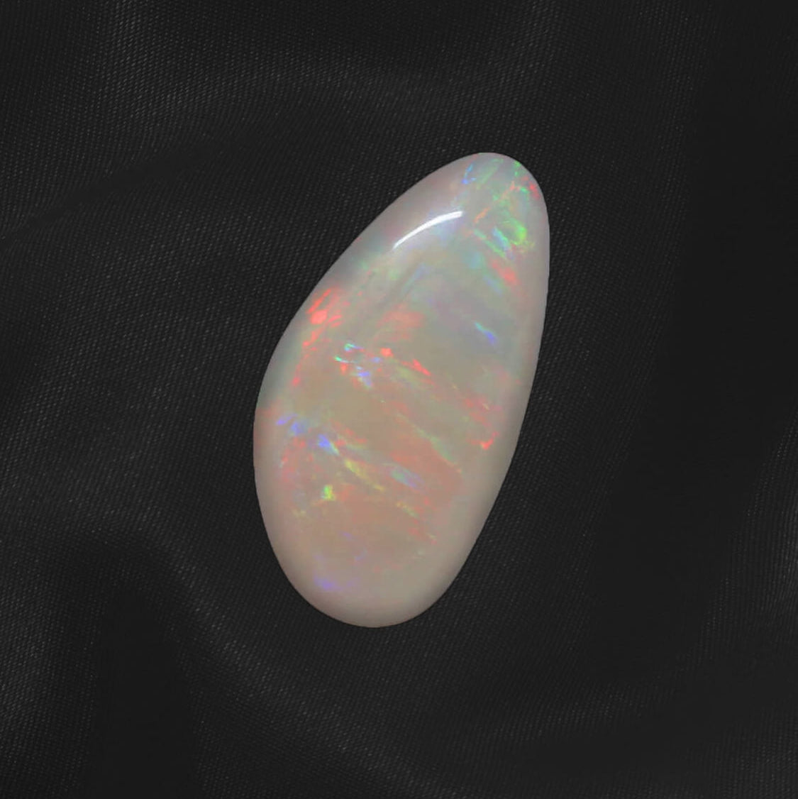0.79ct Light Opal - 5.5 x 10.5 x 2mm